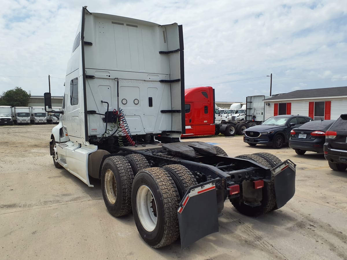 2019 Navistar International LT625 SLPR CAB 880550