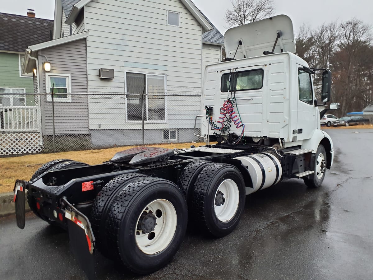 2019 Volvo VNL 880568