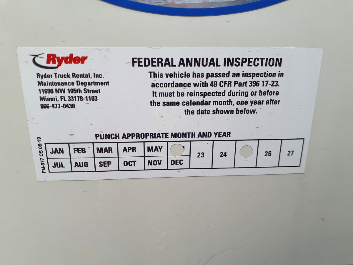 2019 Isuzu NPR - image 13