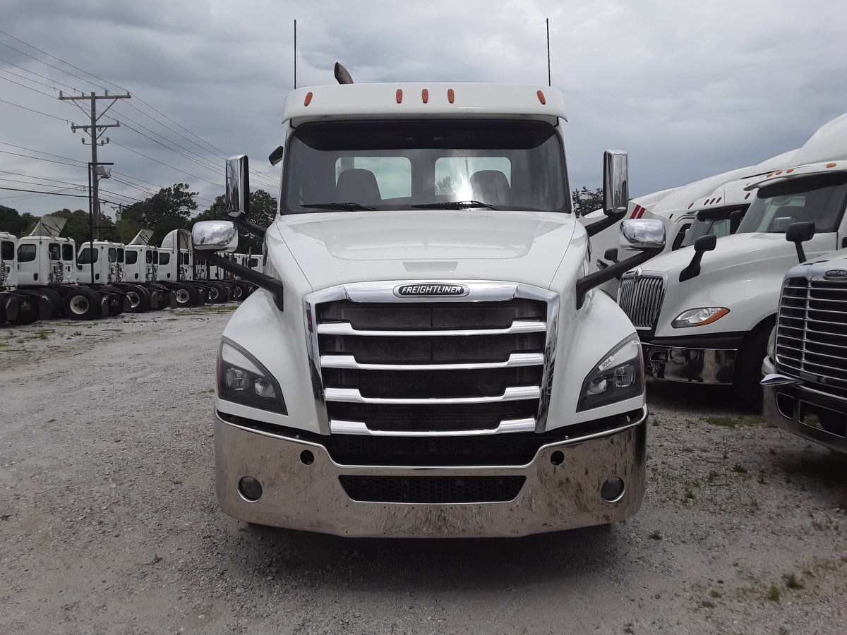 2020 Freightliner/Mercedes NEW CASCADIA PX12664 880648