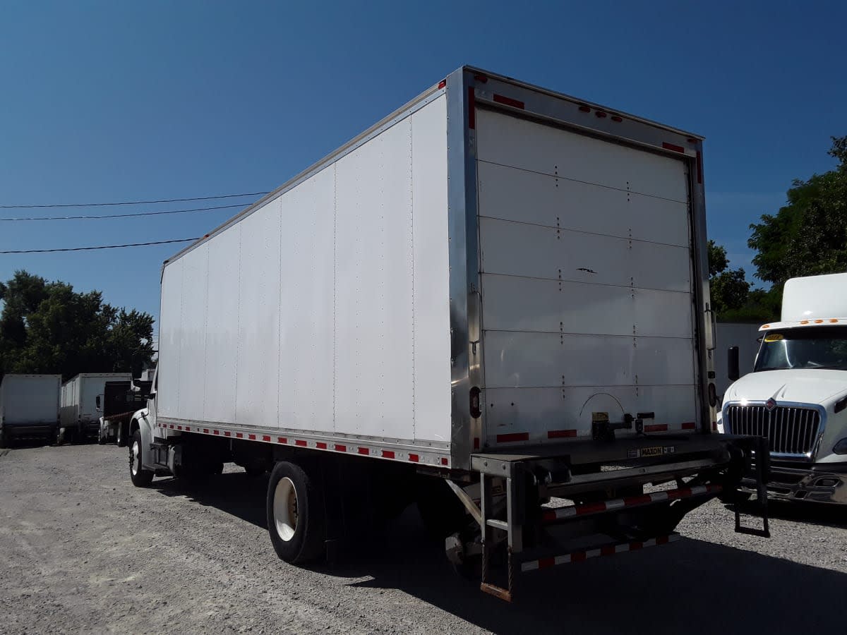 2019 Freightliner M2 106 880650