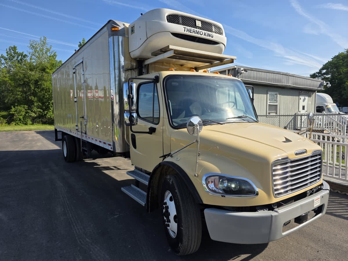 2019 Freightliner/Mercedes M2 106 880656