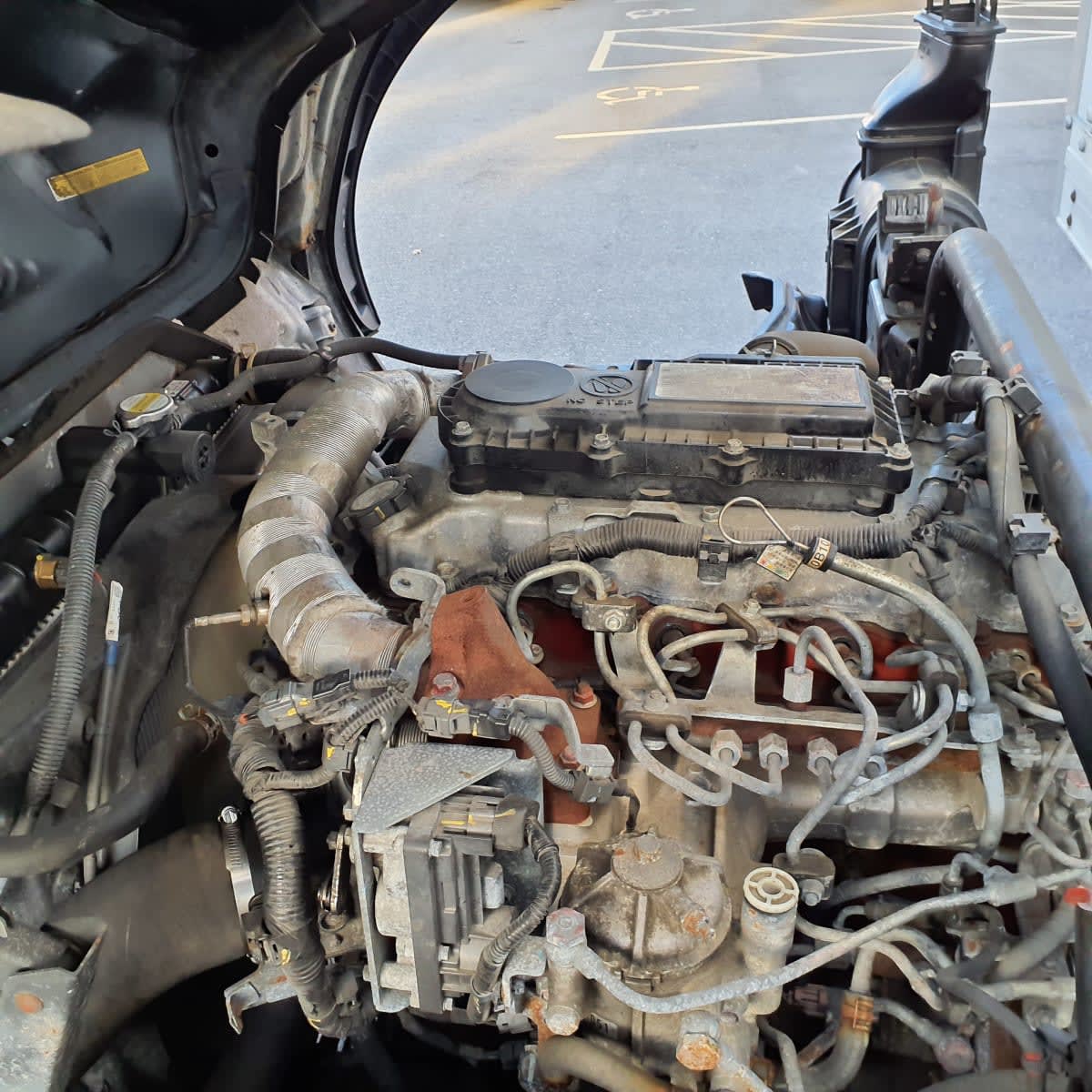 2019 Hino HINO 195 880671