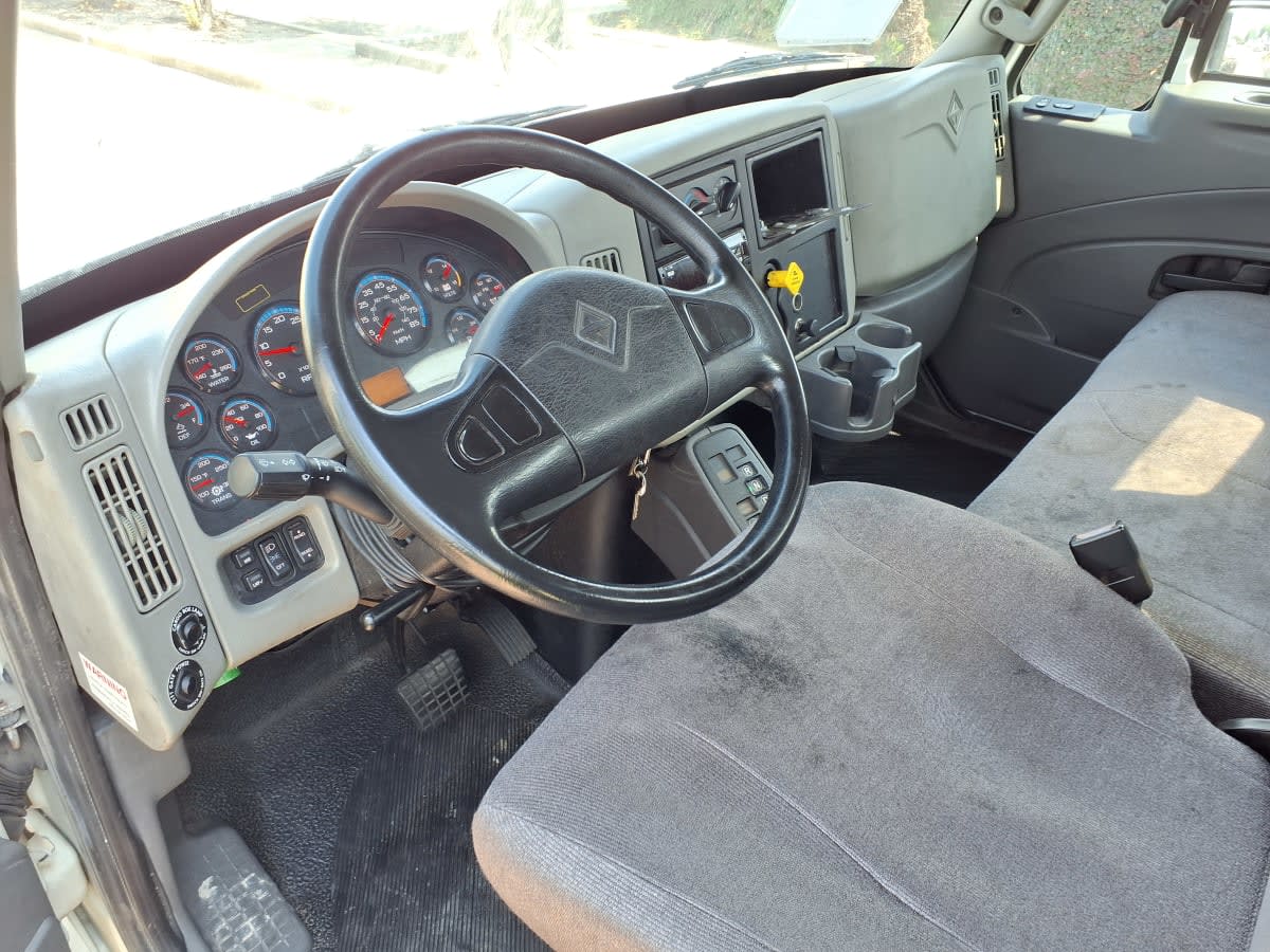 2019 International 4300 in Houston, TX — photo 7