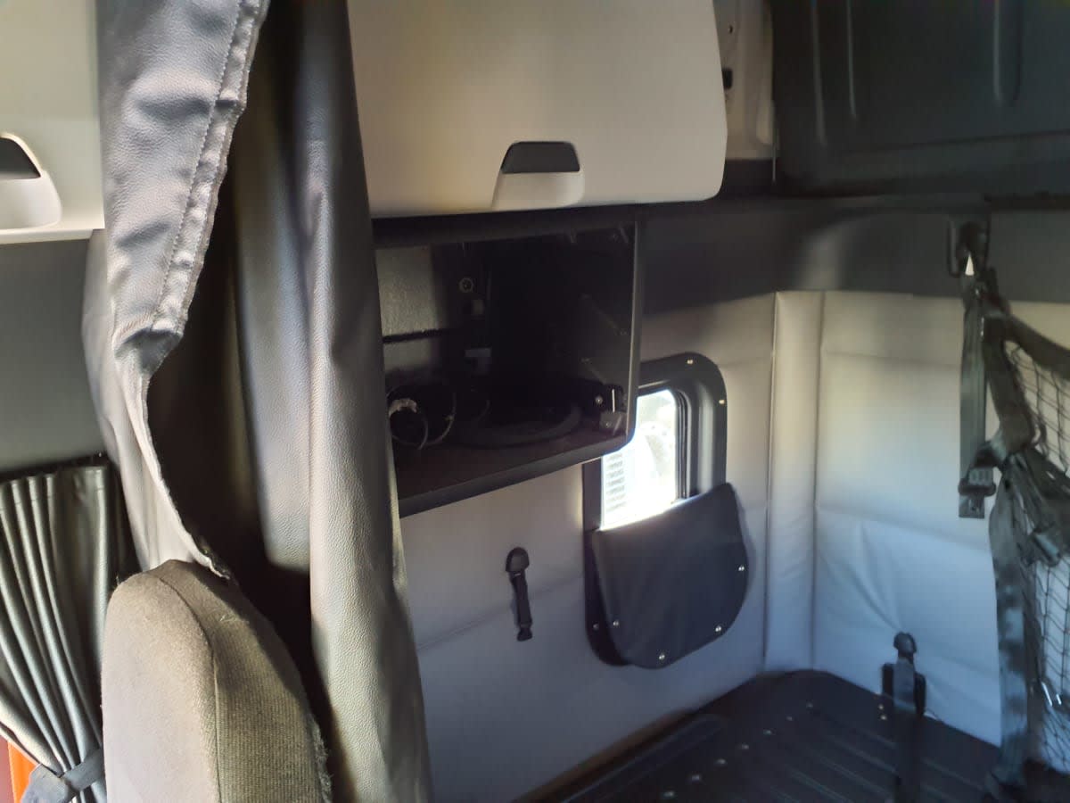 2020 Freightliner/Mercedes NEW CASCADIA PX12664 880709