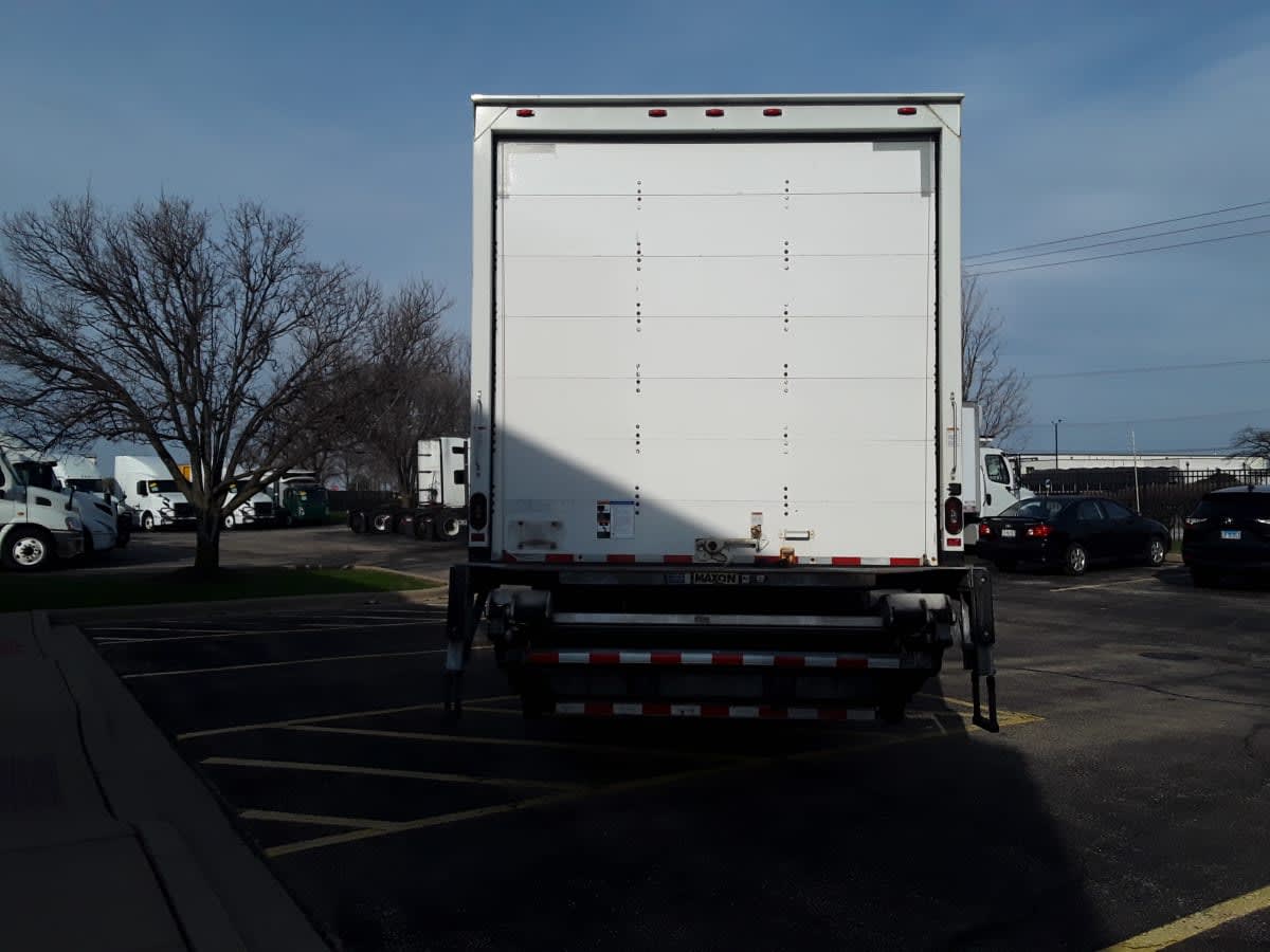 2019 Freightliner/Mercedes M2 106 880773