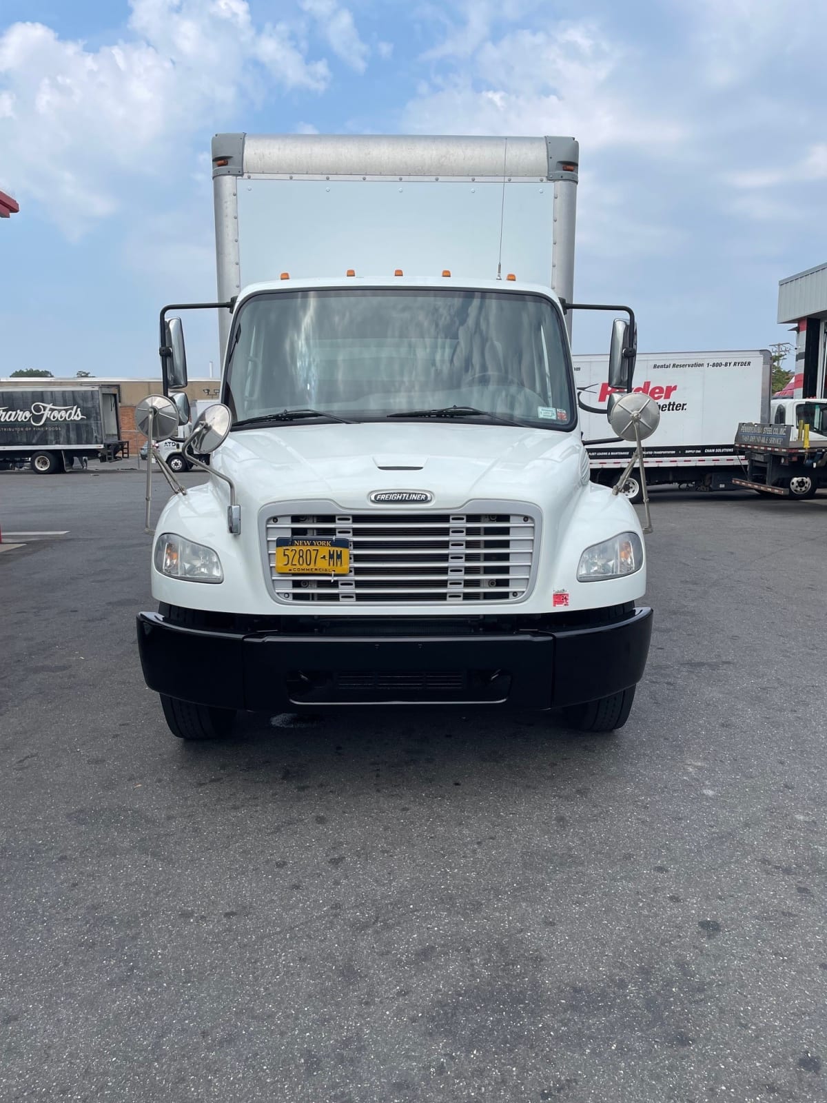 2019 Freightliner/Mercedes M2 106 880828