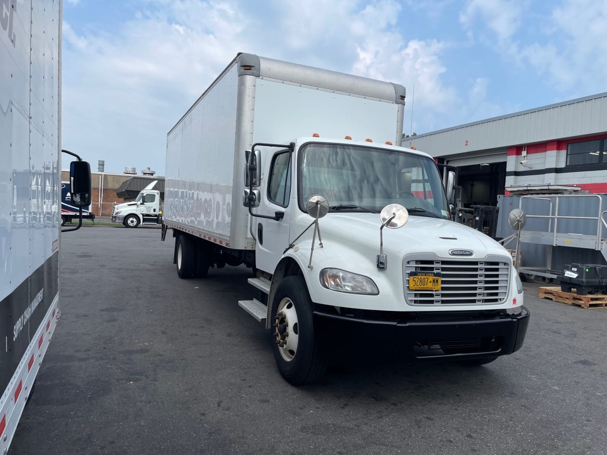 2019 Freightliner/Mercedes M2 106 880828