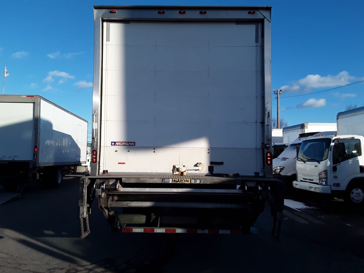 2019 Freightliner/Mercedes M2 106 880845