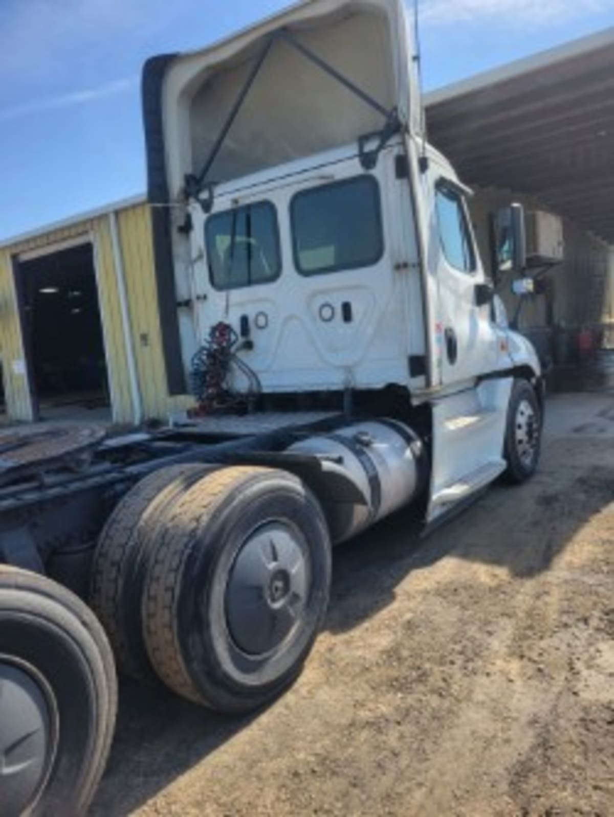 2020 Freightliner/Mercedes CASCADIA 125 880868