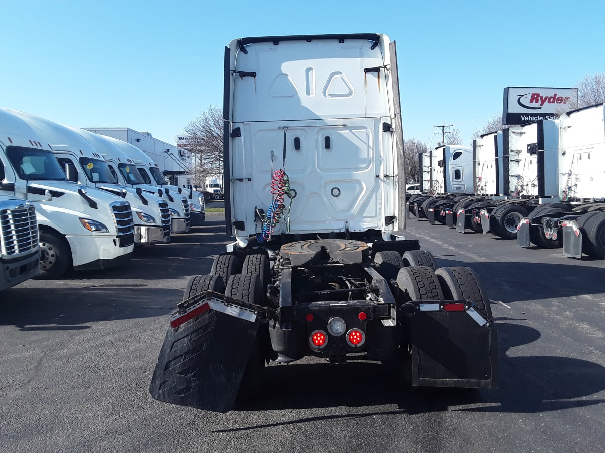 2019 Freightliner/Mercedes NEW CASCADIA PX12664 880893