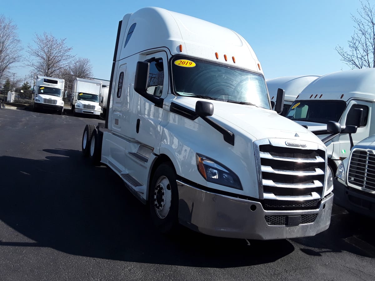 2019 Freightliner/Mercedes NEW CASCADIA PX12664 880894