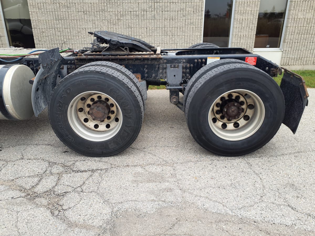 2019 Volvo VNL64T-300 881014