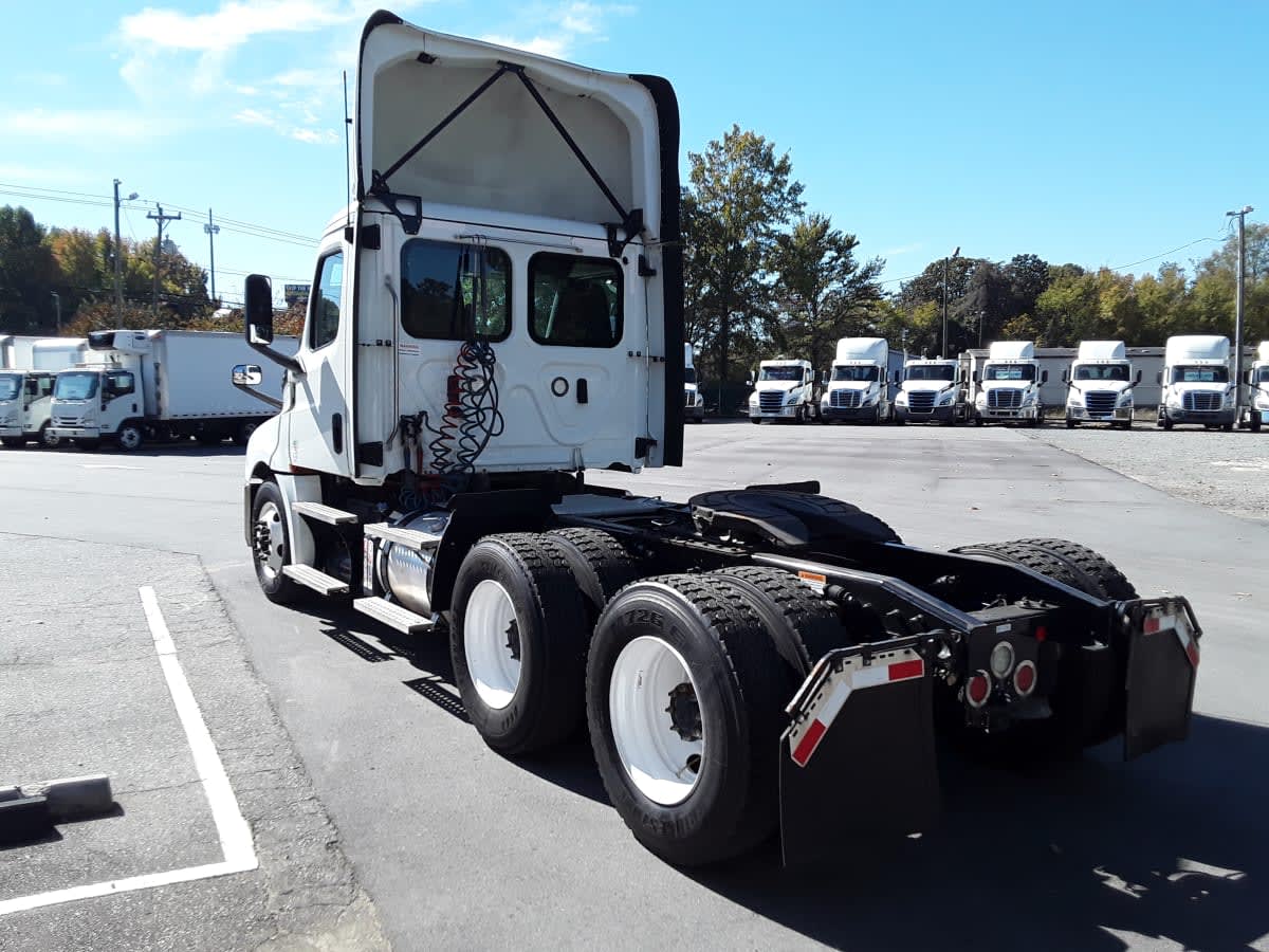 2020 Freightliner/Mercedes NEW CASCADIA PX12664 881036