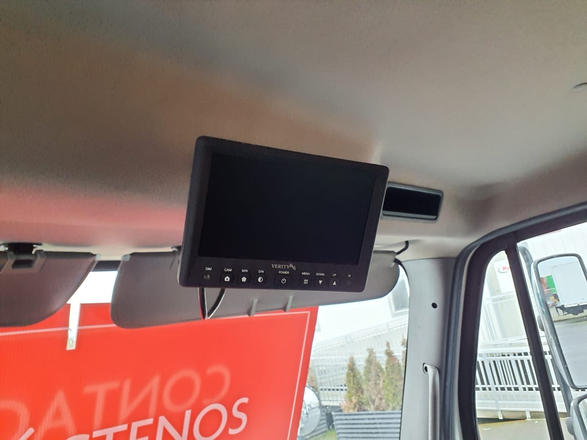 2019 Freightliner/Mercedes M2 106 881072