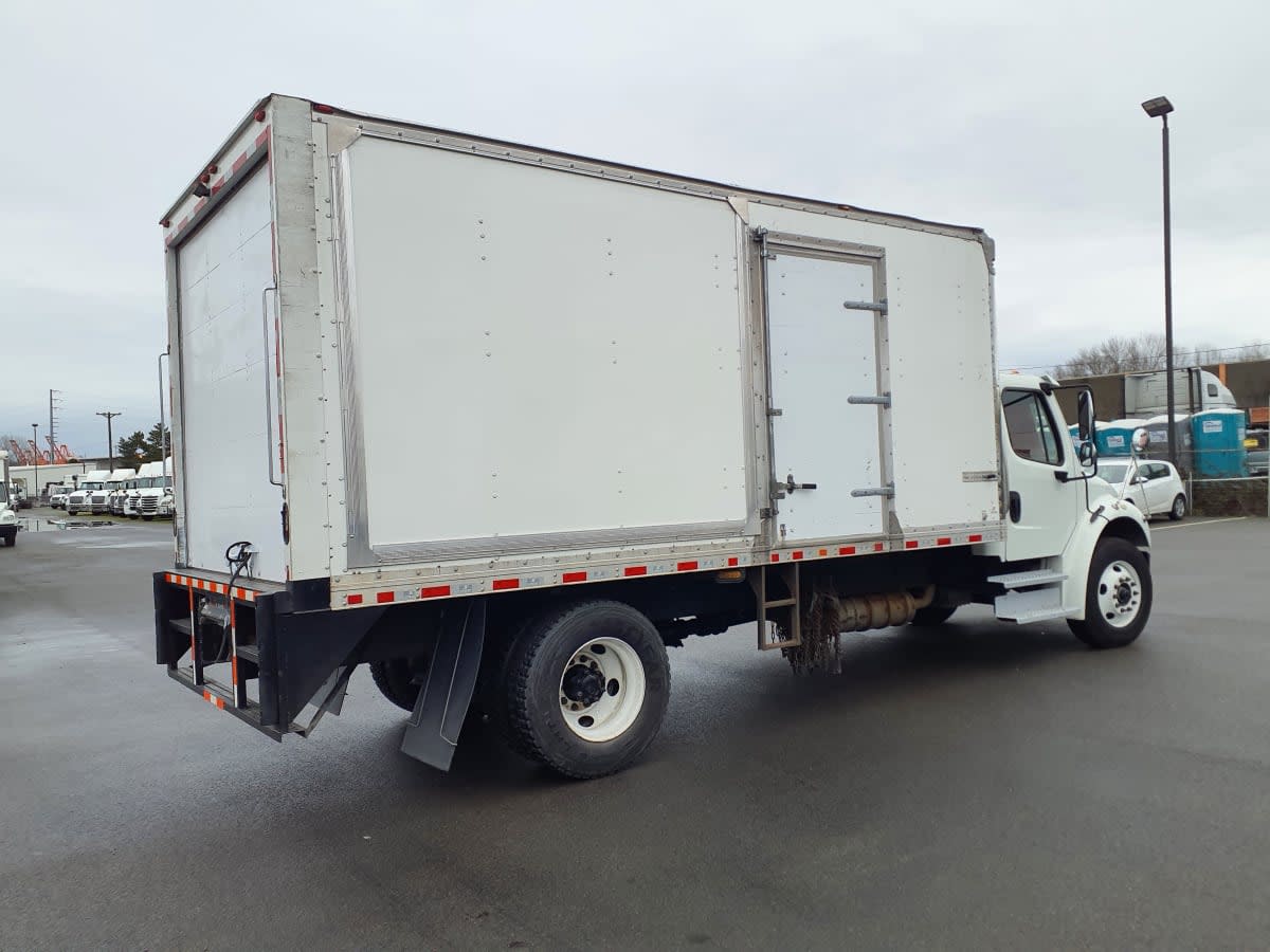2019 Freightliner/Mercedes M2 106 881072