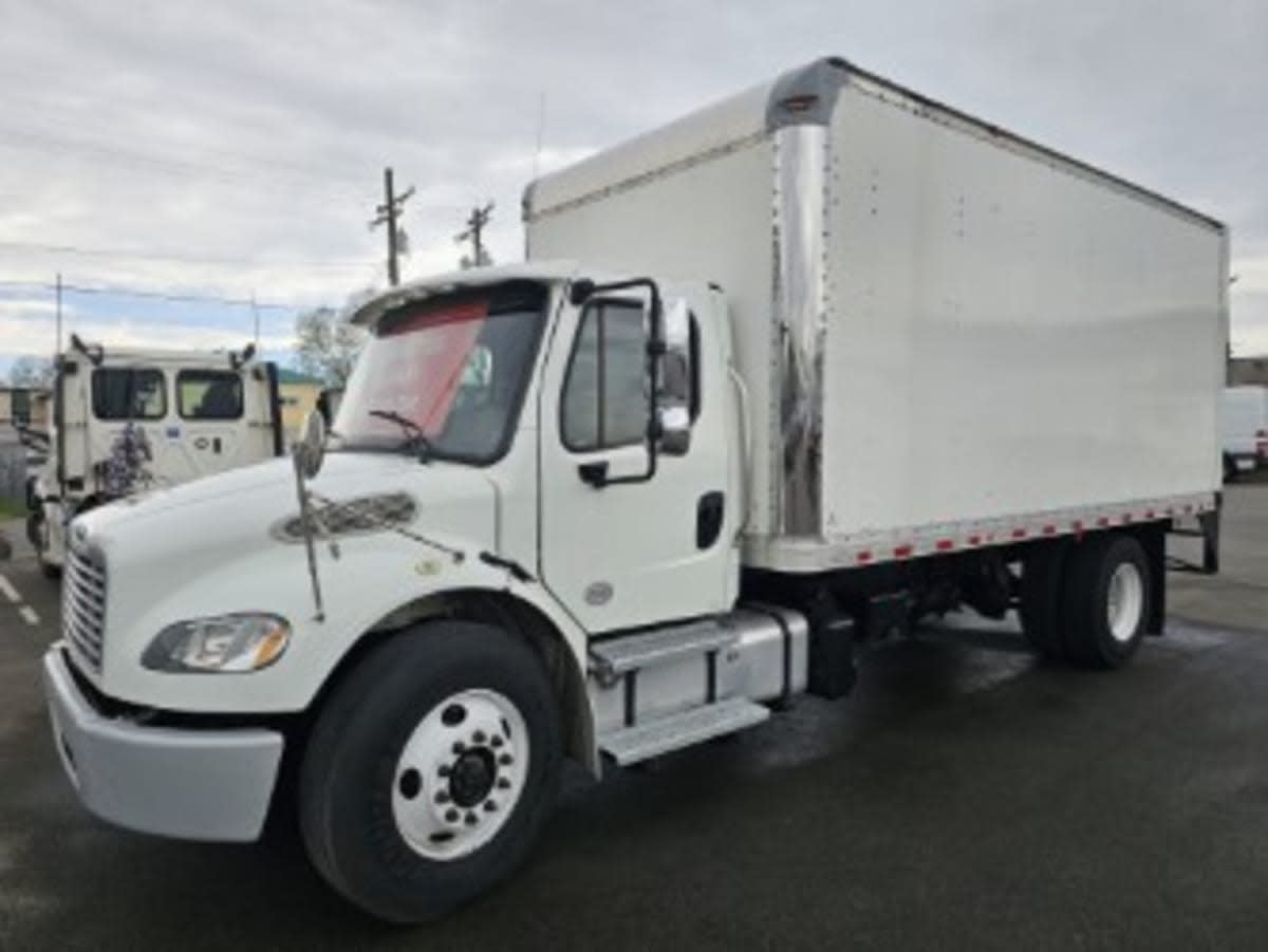2019 Freightliner/Mercedes M2 106 881076