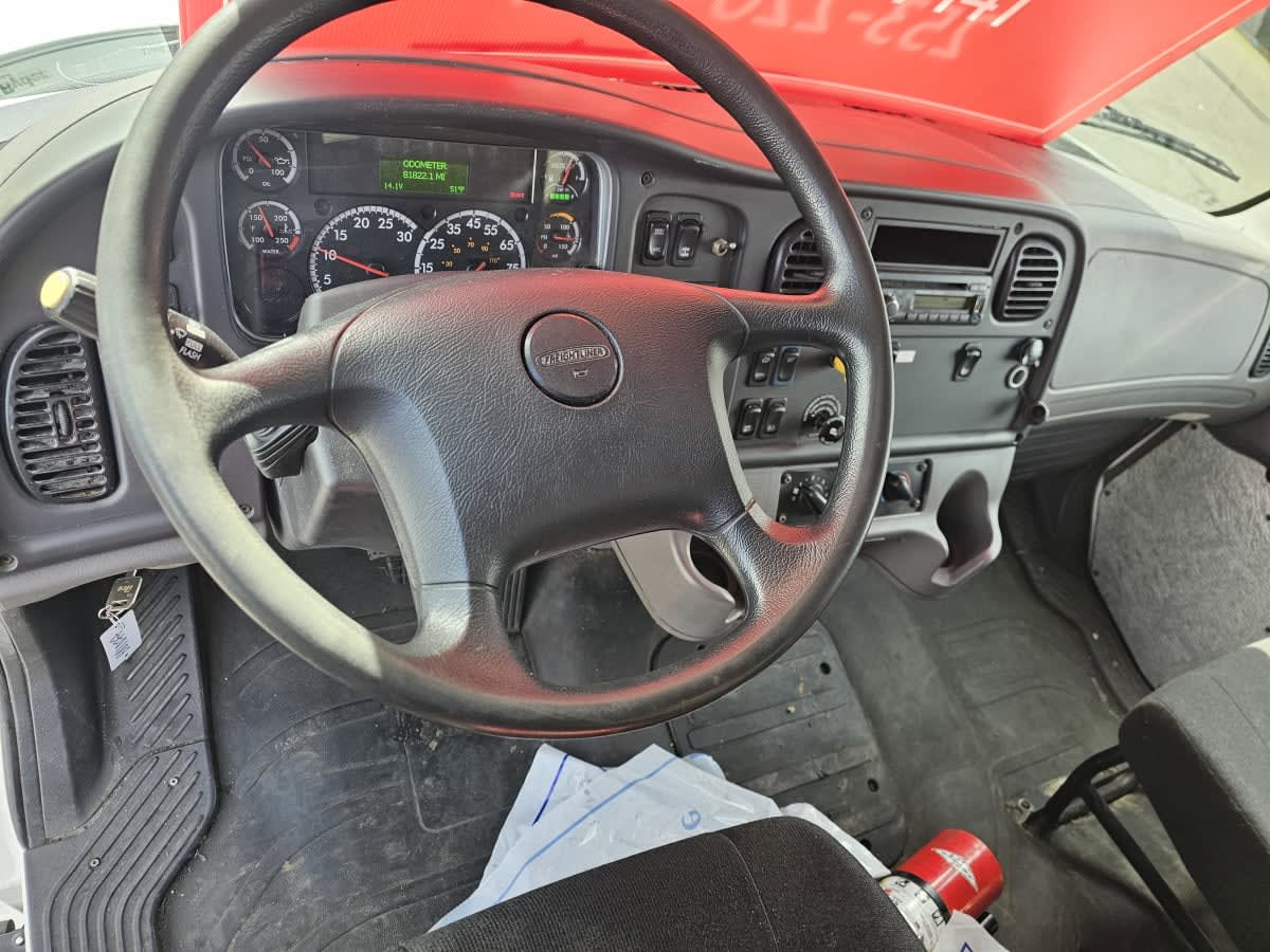 2019 Freightliner/Mercedes M2 106 881077