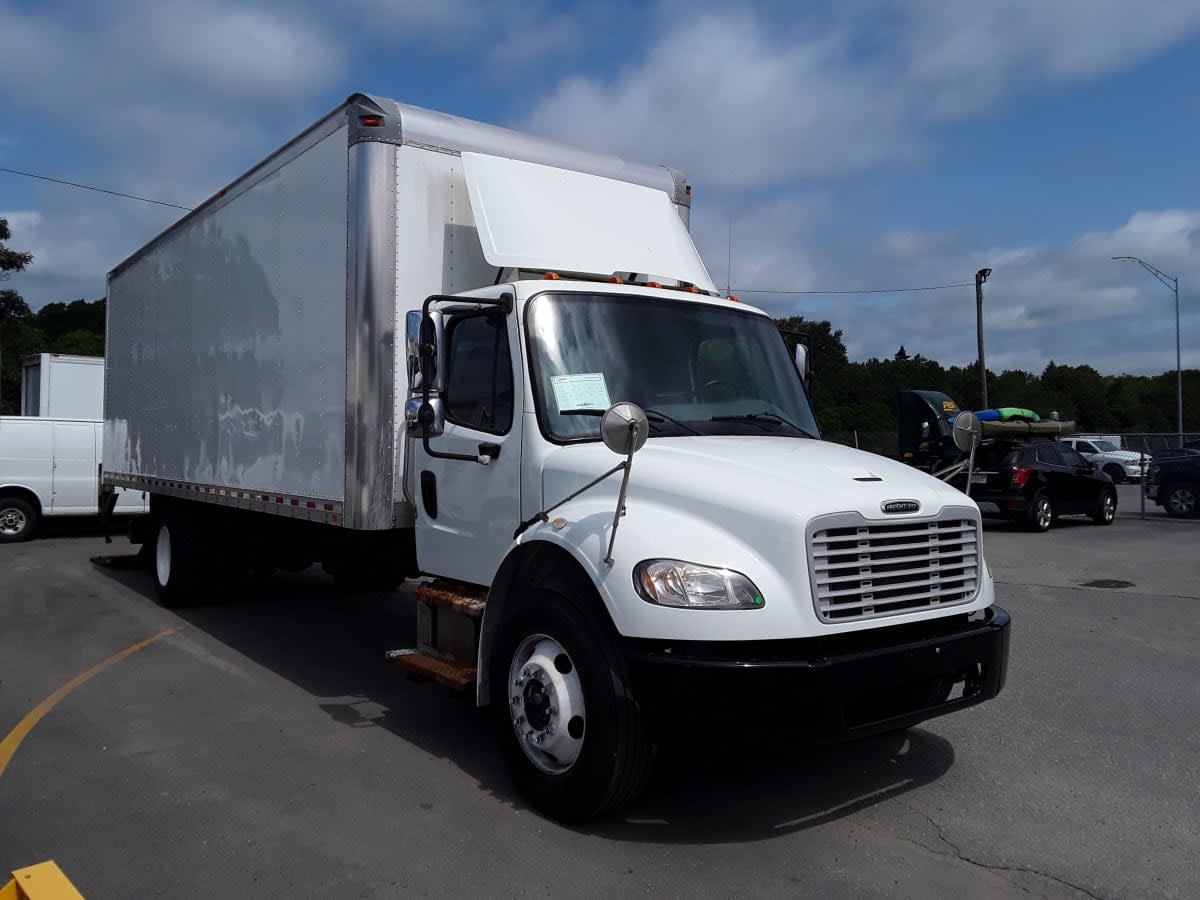 2019 Freightliner M2 106 881113