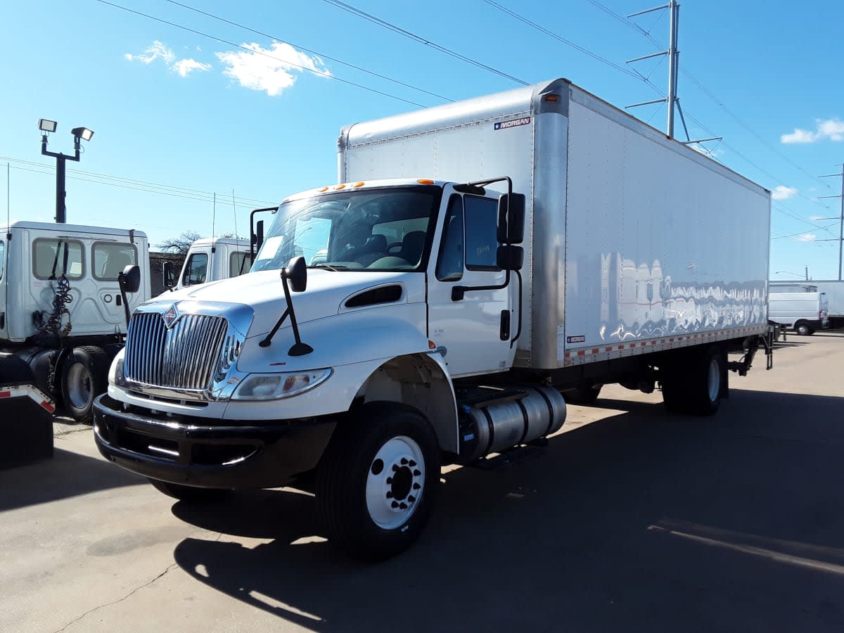 2019 Navistar International 4300 881128