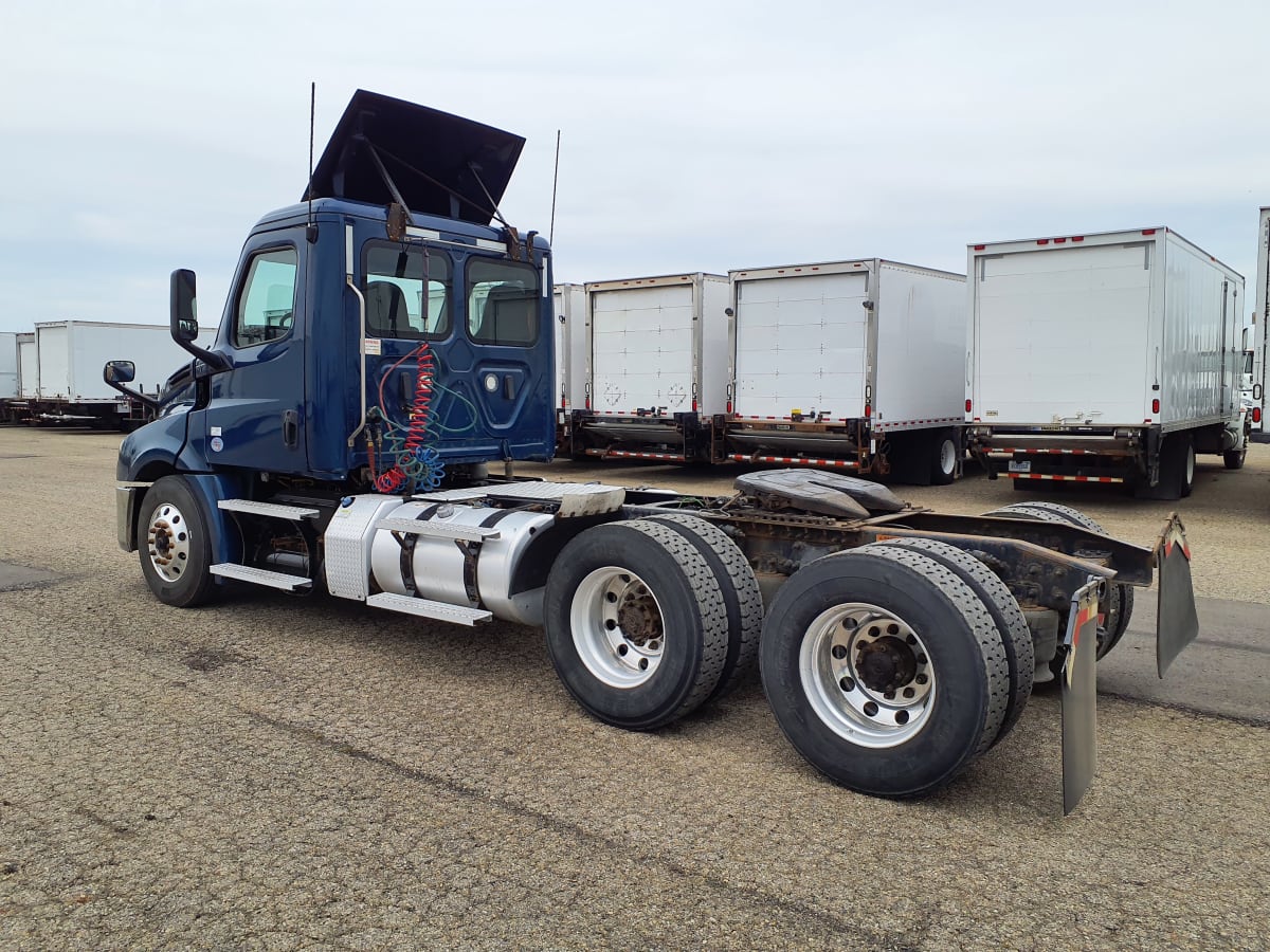 2020 Freightliner/Mercedes NEW CASCADIA PX12664 881222