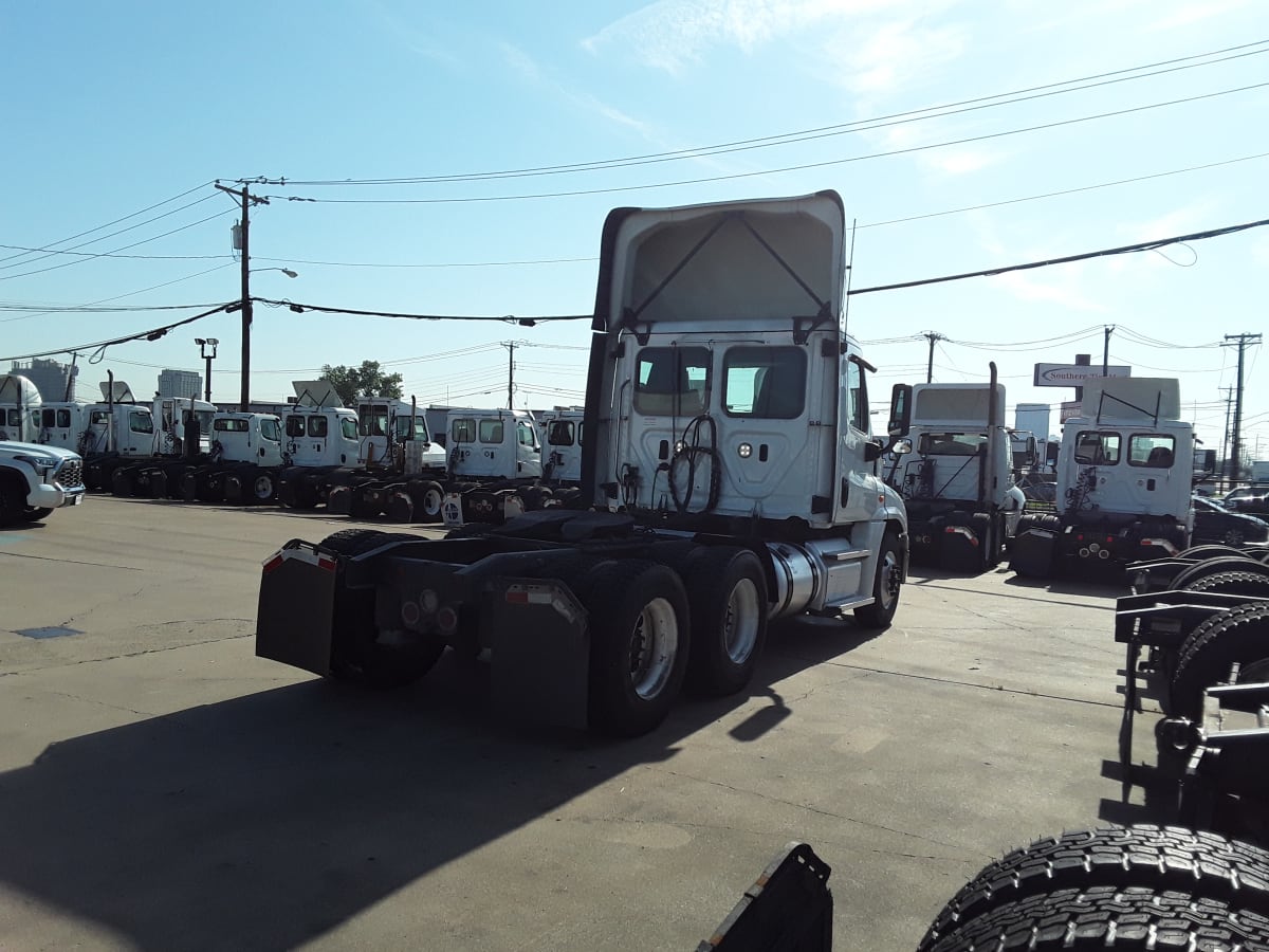 2020 Freightliner/Mercedes CASCADIA 125 881253