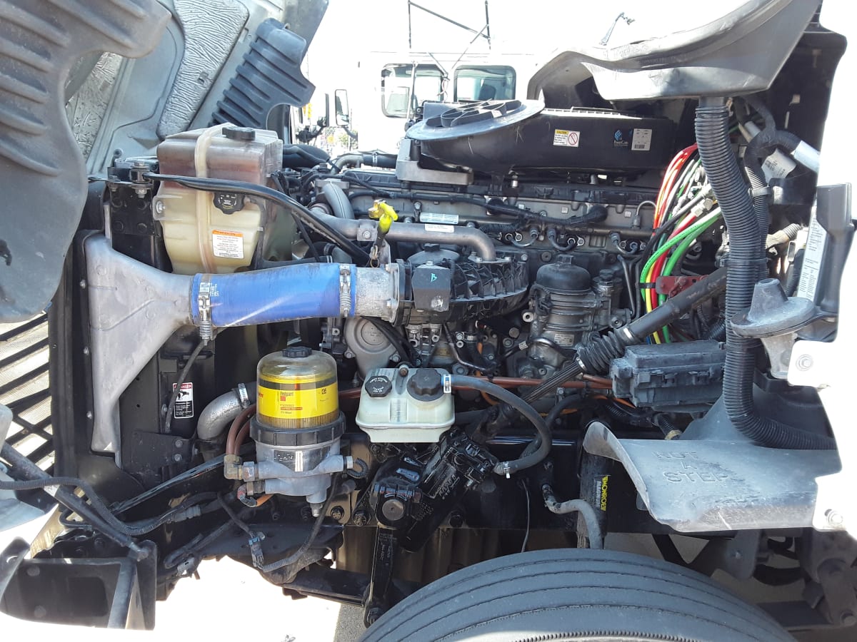 2020 Freightliner/Mercedes CASCADIA 125 881253