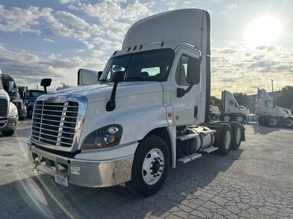 2020 Freightliner/Mercedes CASCADIA 125 881255