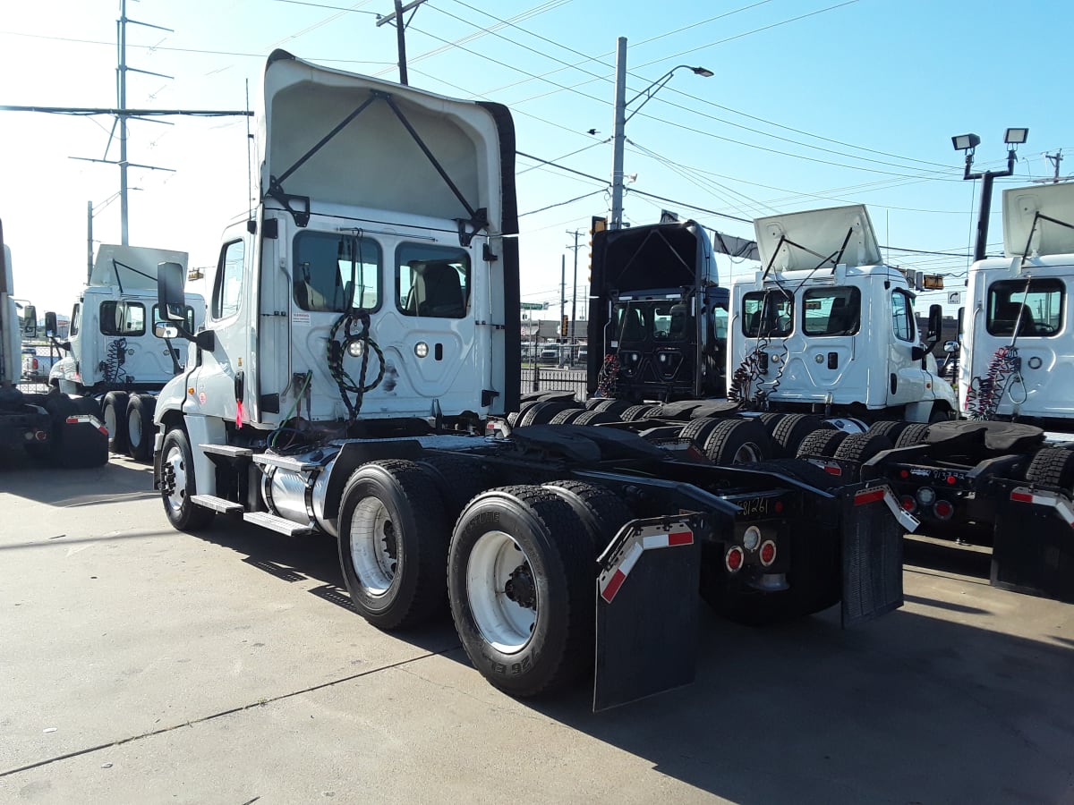 2020 Freightliner/Mercedes CASCADIA 125 881261