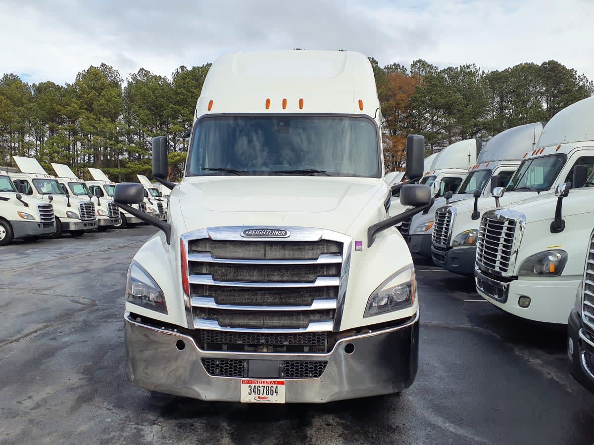 2020 Freightliner - image 2