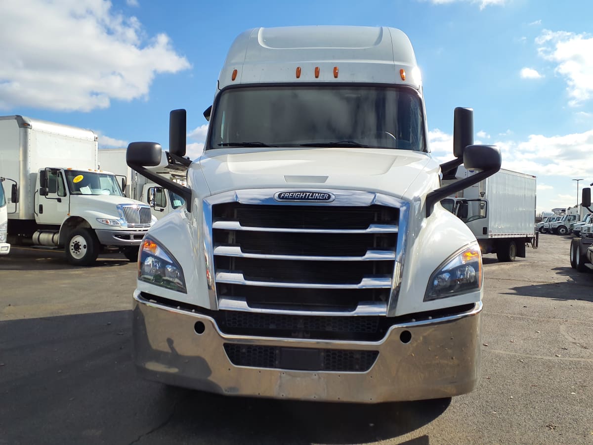 2020 Freightliner/Mercedes NEW CASCADIA PX12664 881272