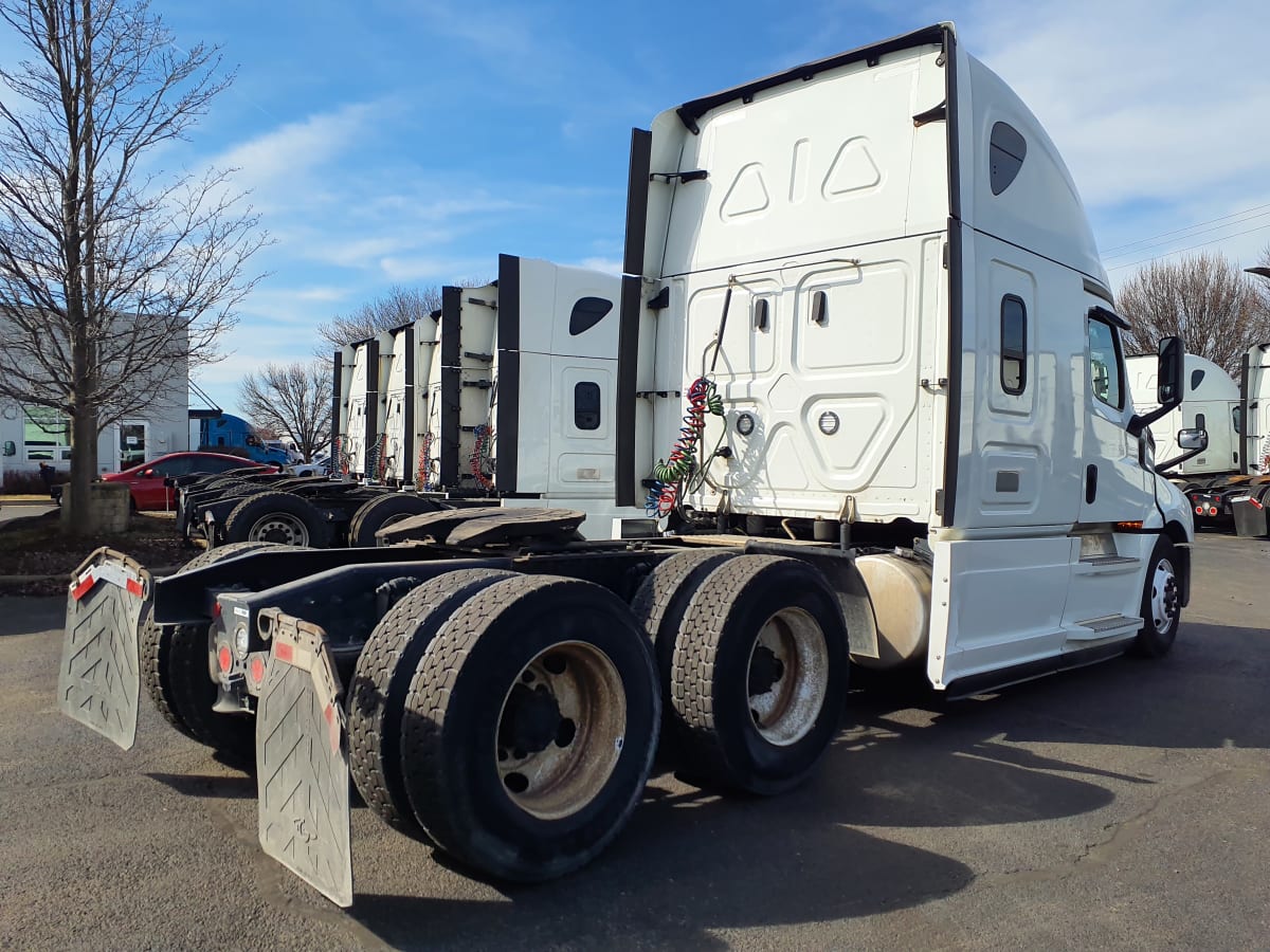 2020 Freightliner/Mercedes NEW CASCADIA PX12664 881274