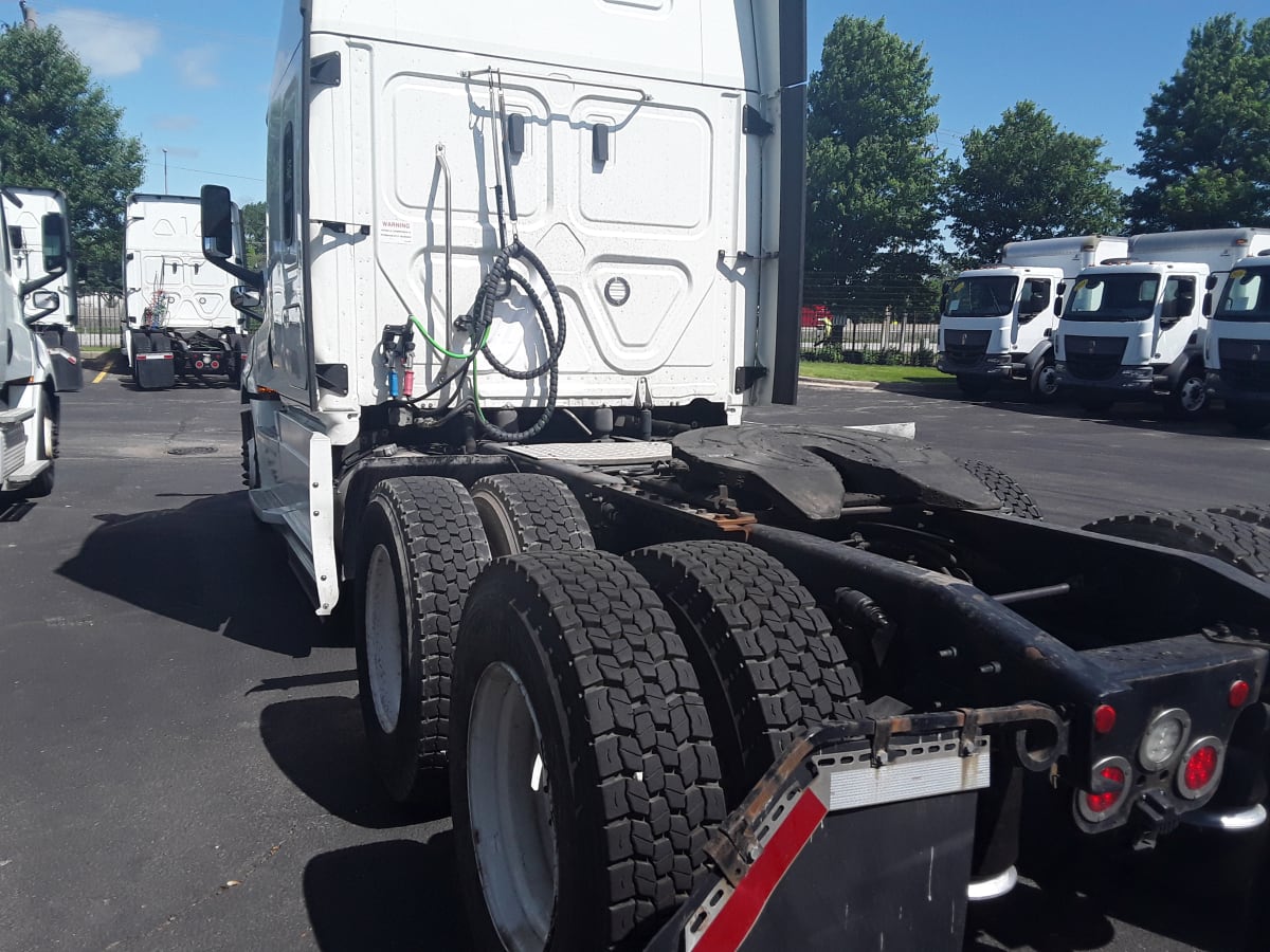 2020 Freightliner/Mercedes NEW CASCADIA PX12664 881281