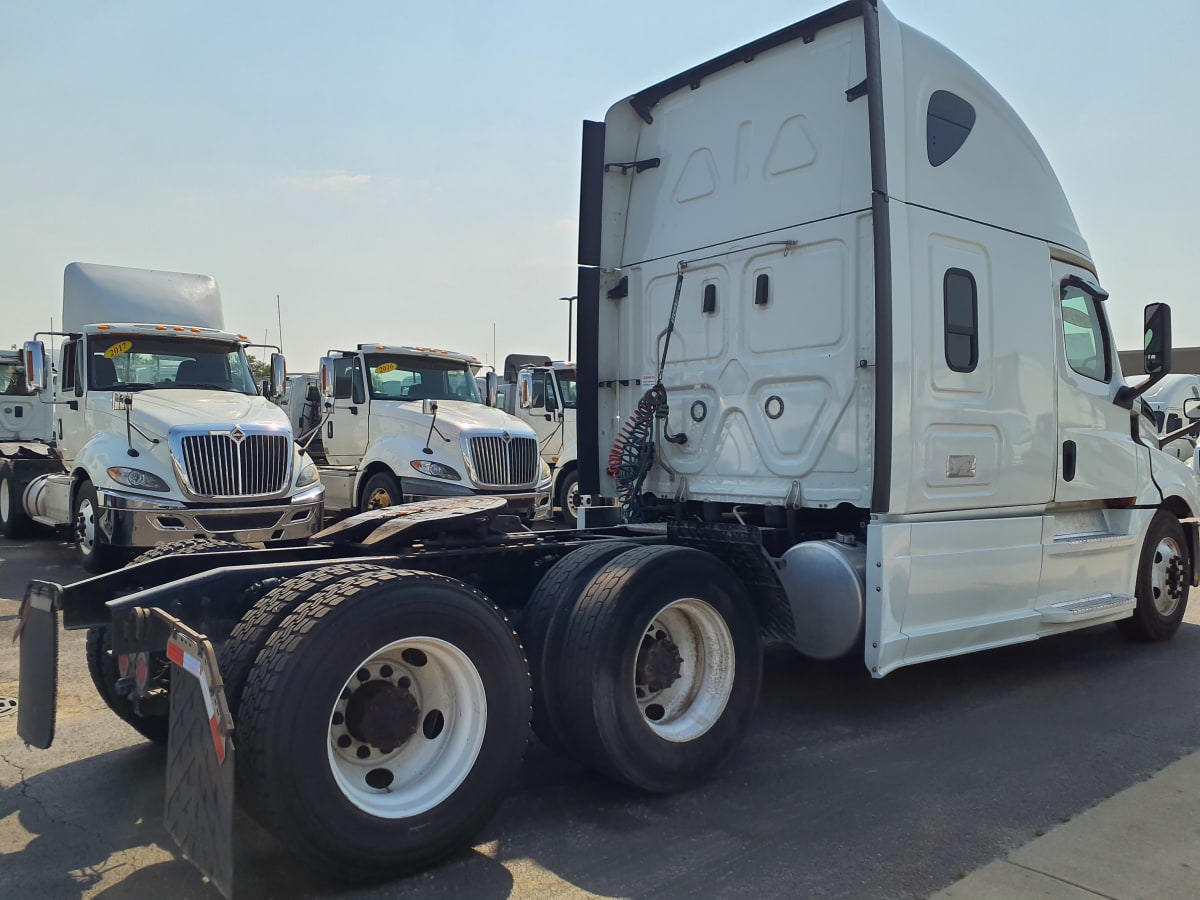 2020 Freightliner/Mercedes NEW CASCADIA PX12664 881283