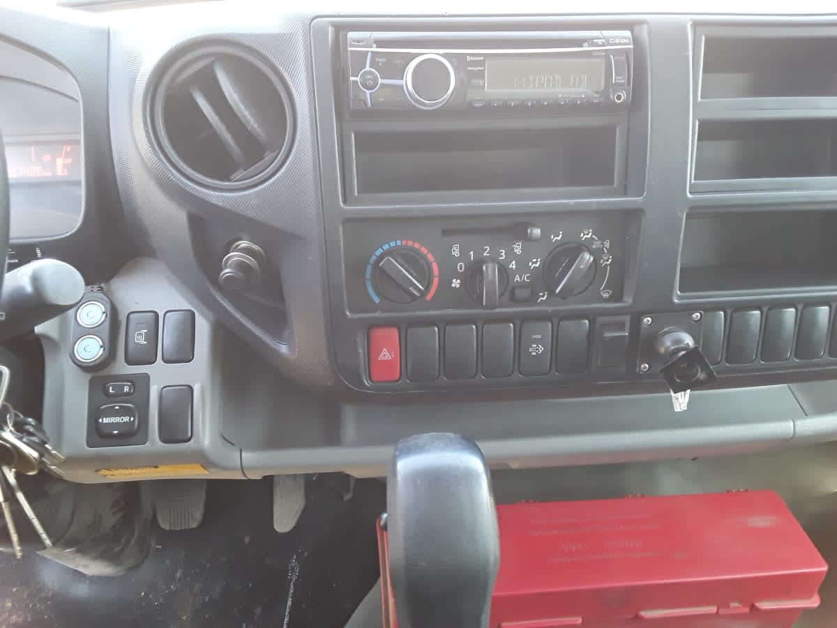 2019 Hino HINO 195 881285