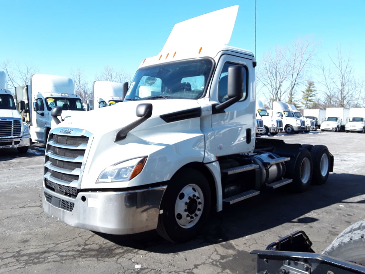 2020 Freightliner/Mercedes NEW CASCADIA PX12664 881295