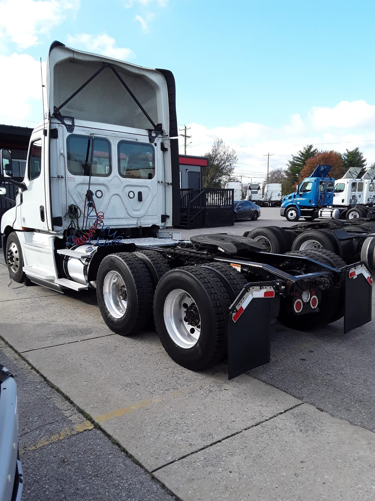 2020 Freightliner/Mercedes NEW CASCADIA PX12664 881319