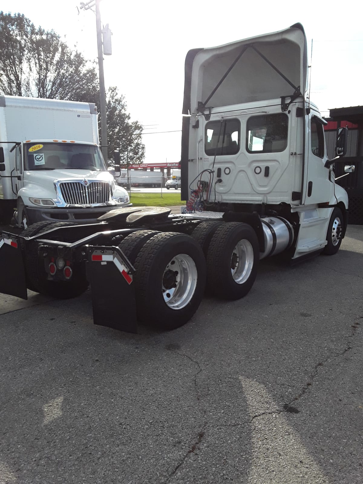 2020 Freightliner/Mercedes NEW CASCADIA PX12664 881319