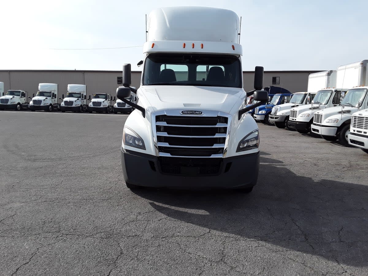2020 Freightliner/Mercedes NEW CASCADIA PX12664 881320