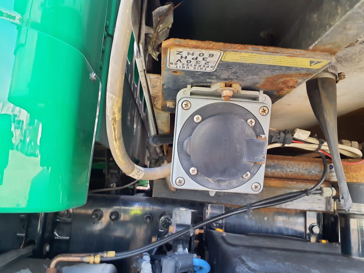 2020 Freightliner/Mercedes M2 106 881442