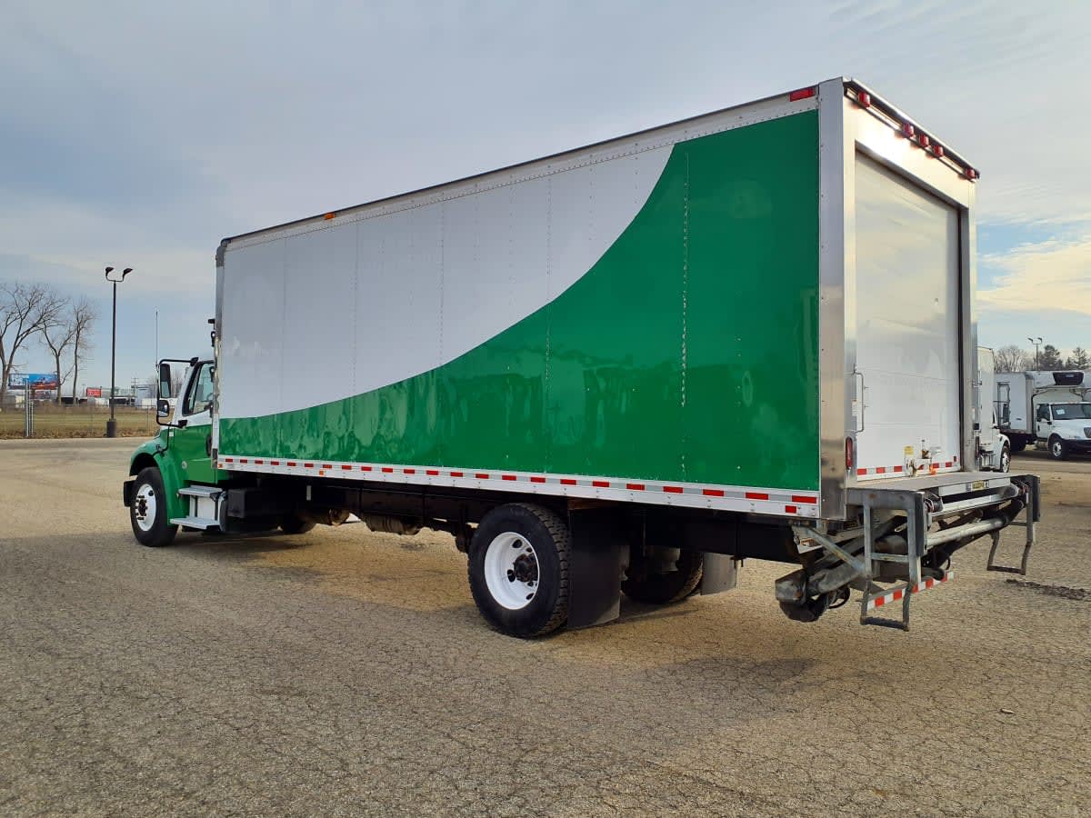 2020 Freightliner/Mercedes M2 106 881442