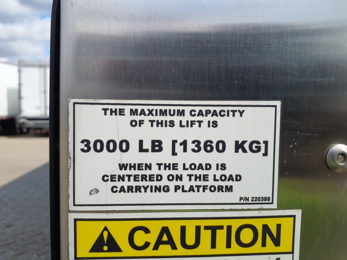 2020 Freightliner/Mercedes M2 106 881444