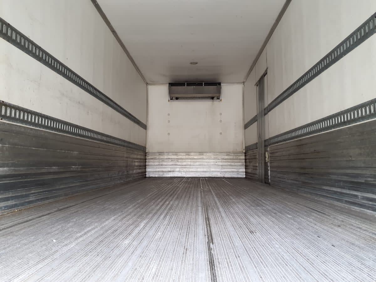 2020 Freightliner/Mercedes M2 106 881444