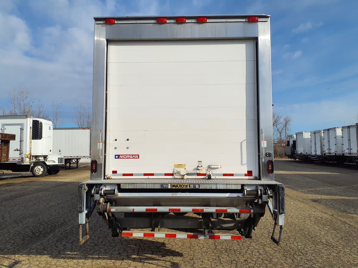 2020 Freightliner/Mercedes M2 106 881446