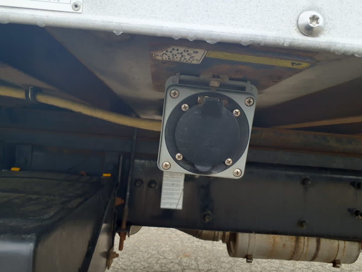 2020 Freightliner/Mercedes M2 106 881447