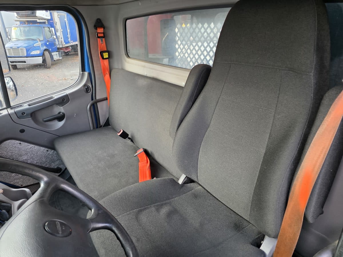 2019 Freightliner/Mercedes M2 106 881466