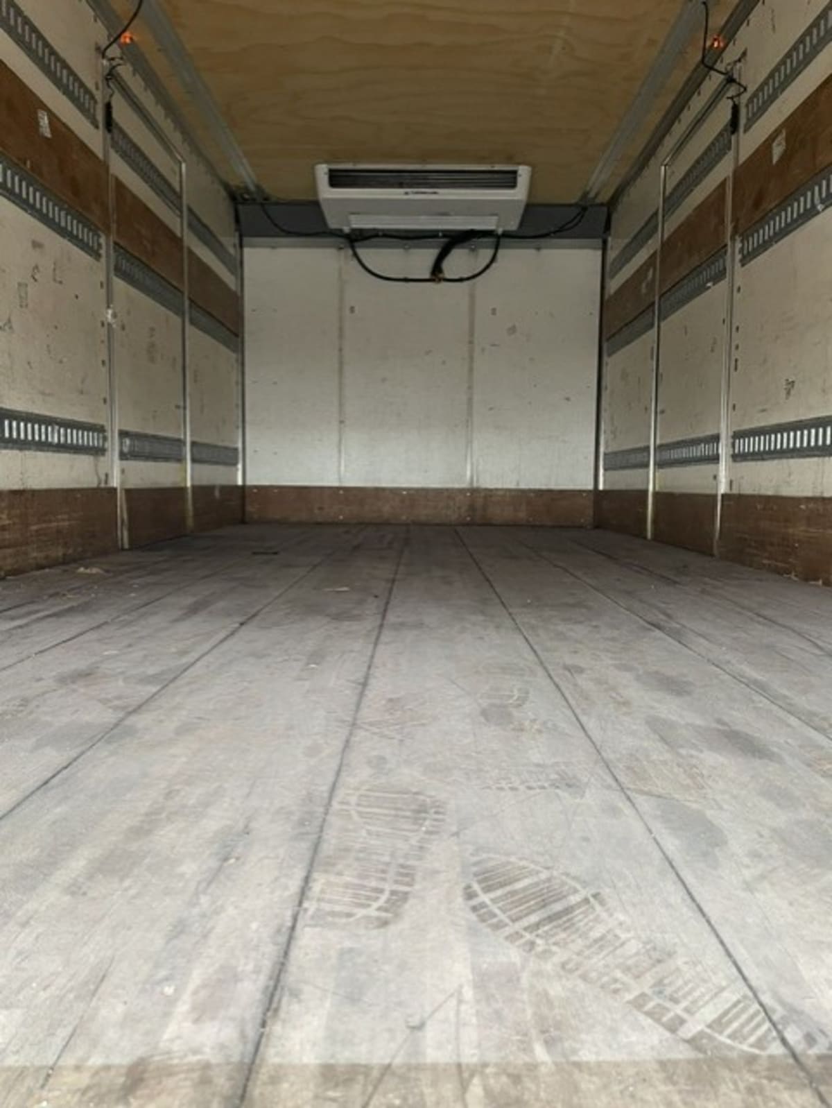2019 Freightliner/Mercedes M2 106 881576