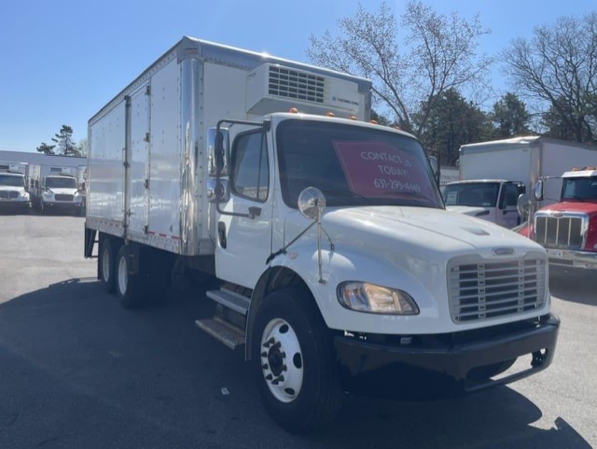 2019 Freightliner/Mercedes M2 106 881577