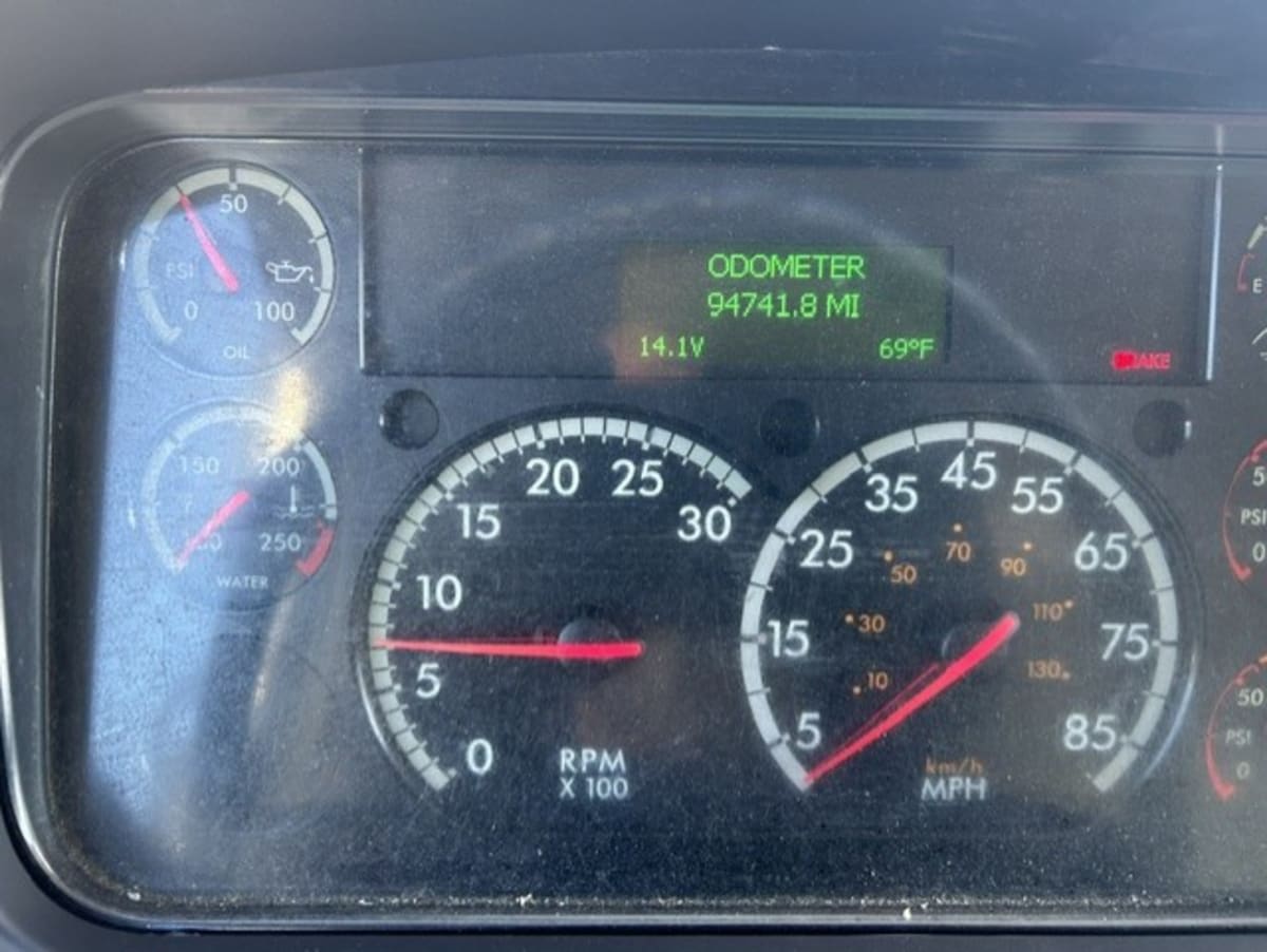 2019 Freightliner/Mercedes M2 106 881580