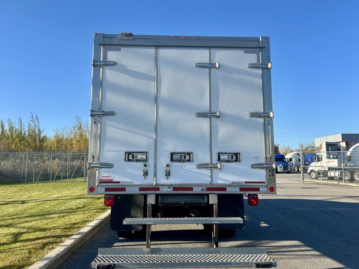 2019 Freightliner/Mercedes M2 106 881619